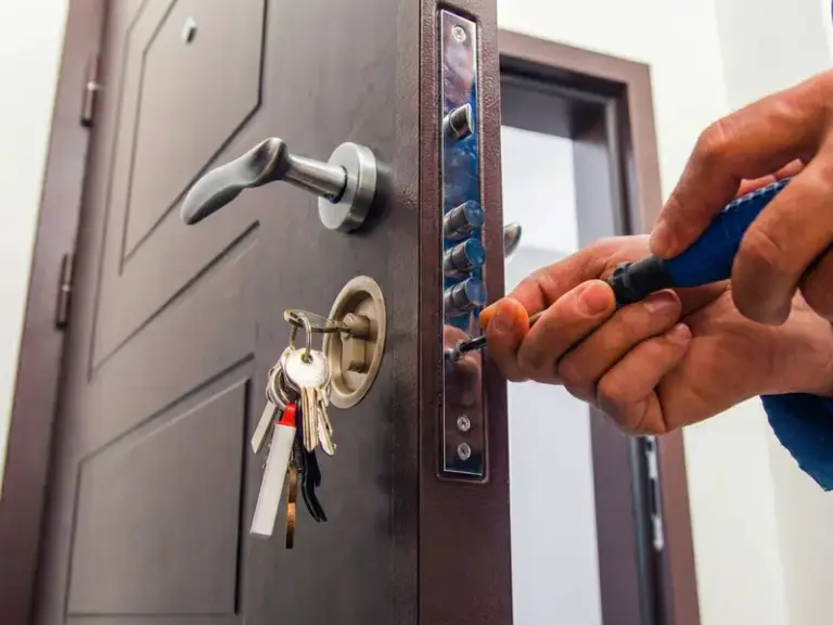 Porta blindada em Indaiatuba – instalação e manutenção